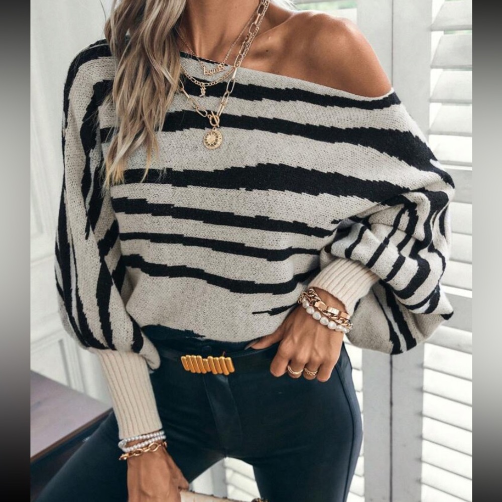 Zebra Striped Pattern Batwing Sleeve Sweater